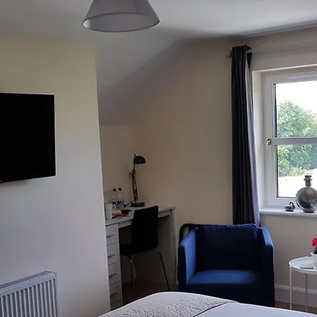 Mountain View Bed & Breakfast, Kenmare, Co. Kerry, Ireland * 肯梅尔
