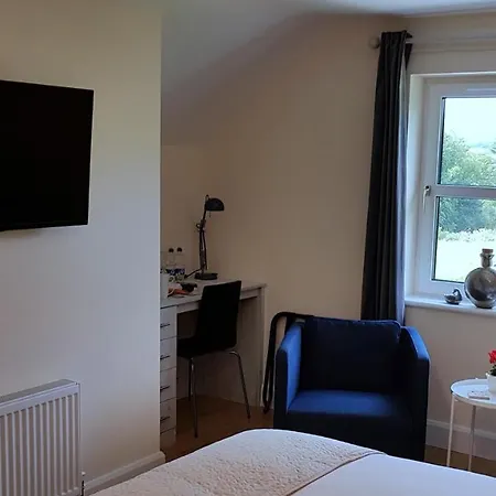 Mountain View Bed & Breakfast, Kenmare, Co. Kerry, Ireland * 肯梅尔