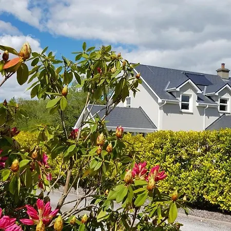 Mountain View Bed & Breakfast, Kenmare, Co. Kerry, Ireland * 肯梅尔